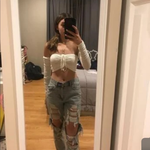 Drawstring Crop Top - Picture 4 of 4